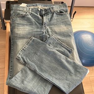 Like New Levi’s 514 Jeans